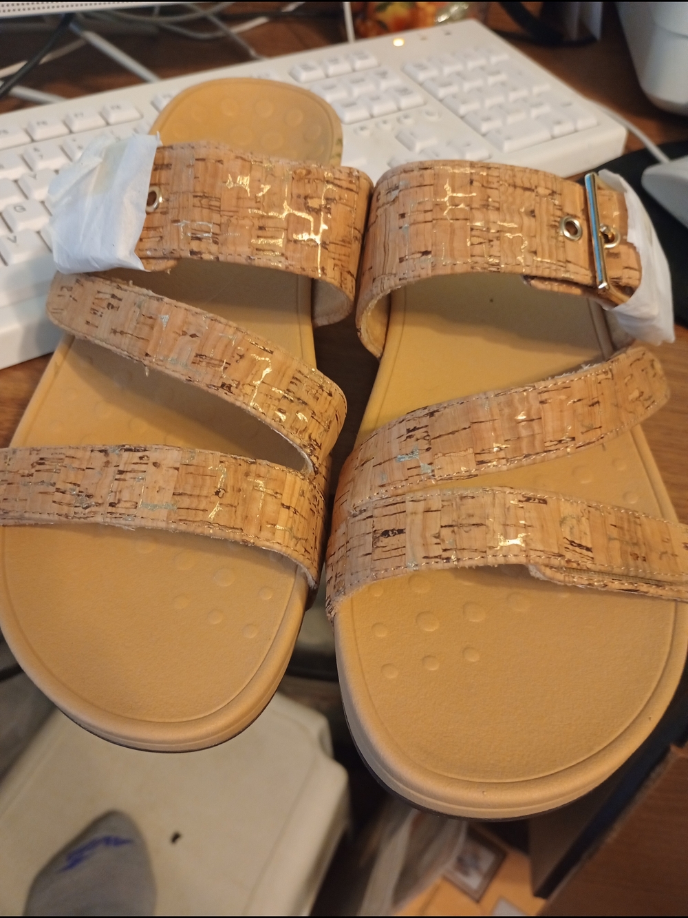 NEW!       Vionic Tan Cork-Patterned Triple-Strap Slide Sandals